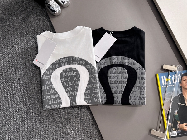 ブランドTシャツ全体デザイン